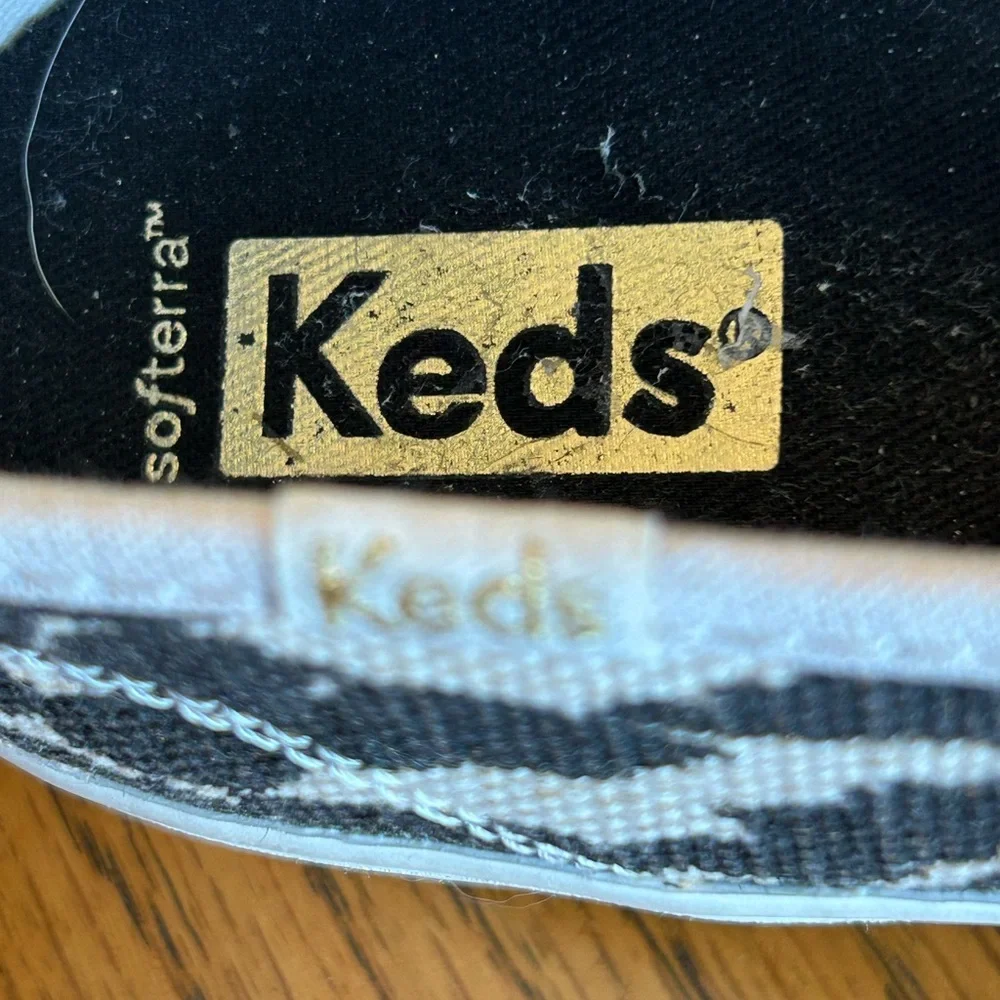 Keds Brown and Cream Animal Print Canvas Slip-On Sneakers Size 8 - Picture 3 of 11